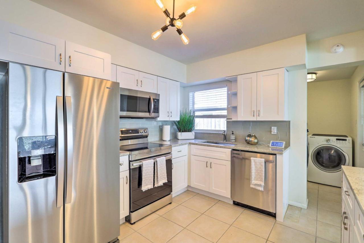 Cute And Cozy Florida Duplex Walk To Beaches! شاطئ كوكوا المظهر الخارجي الصورة